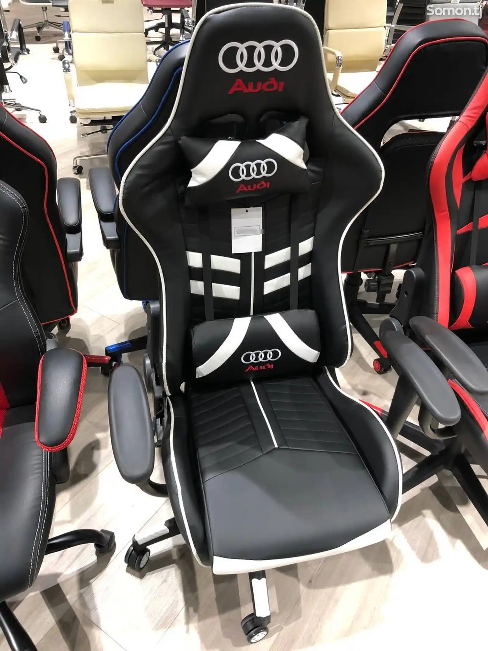 Игровое кресло Audi-3