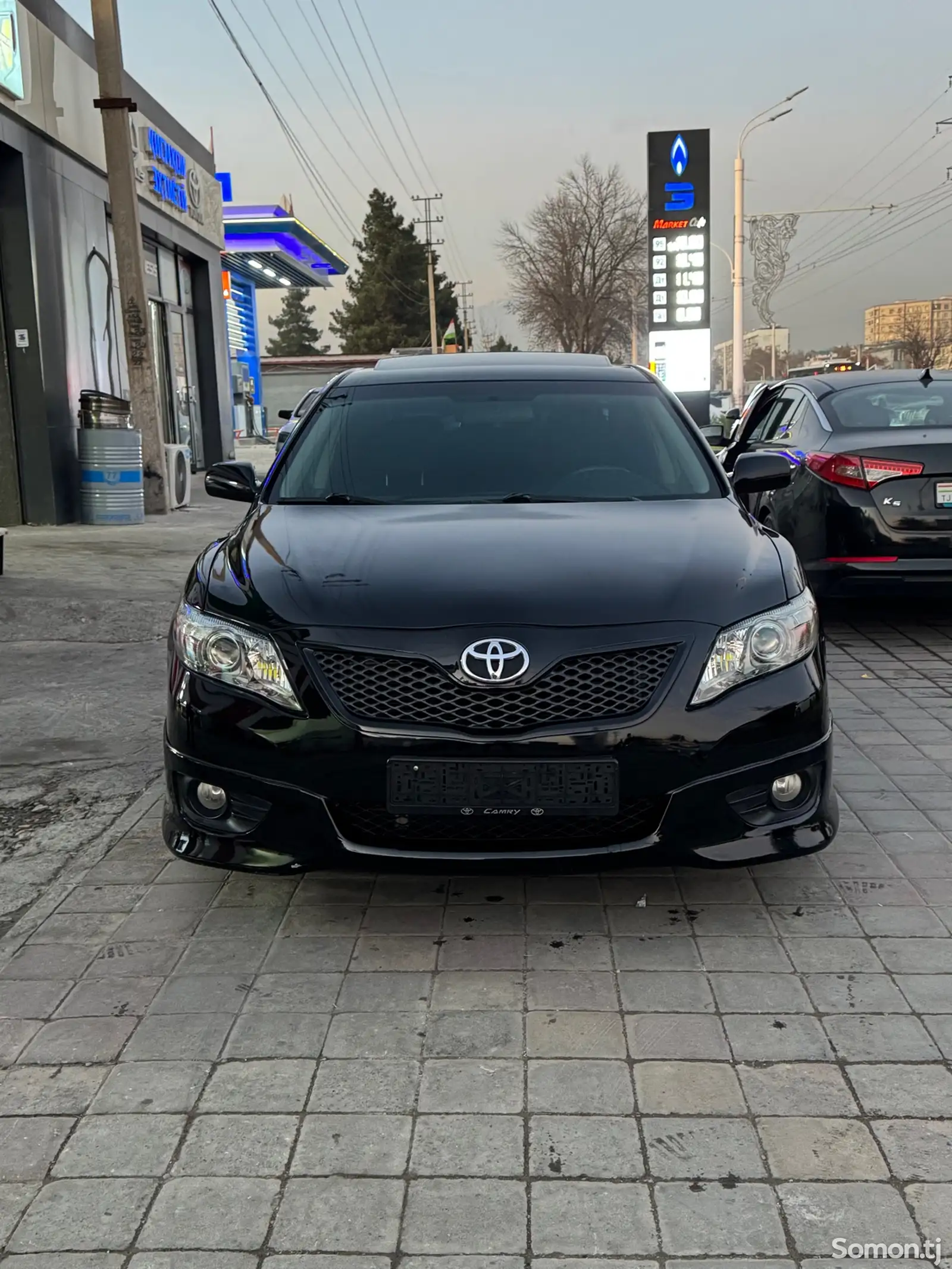 Toyota Camry, 2011-1