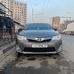 Toyota Camry, 2012