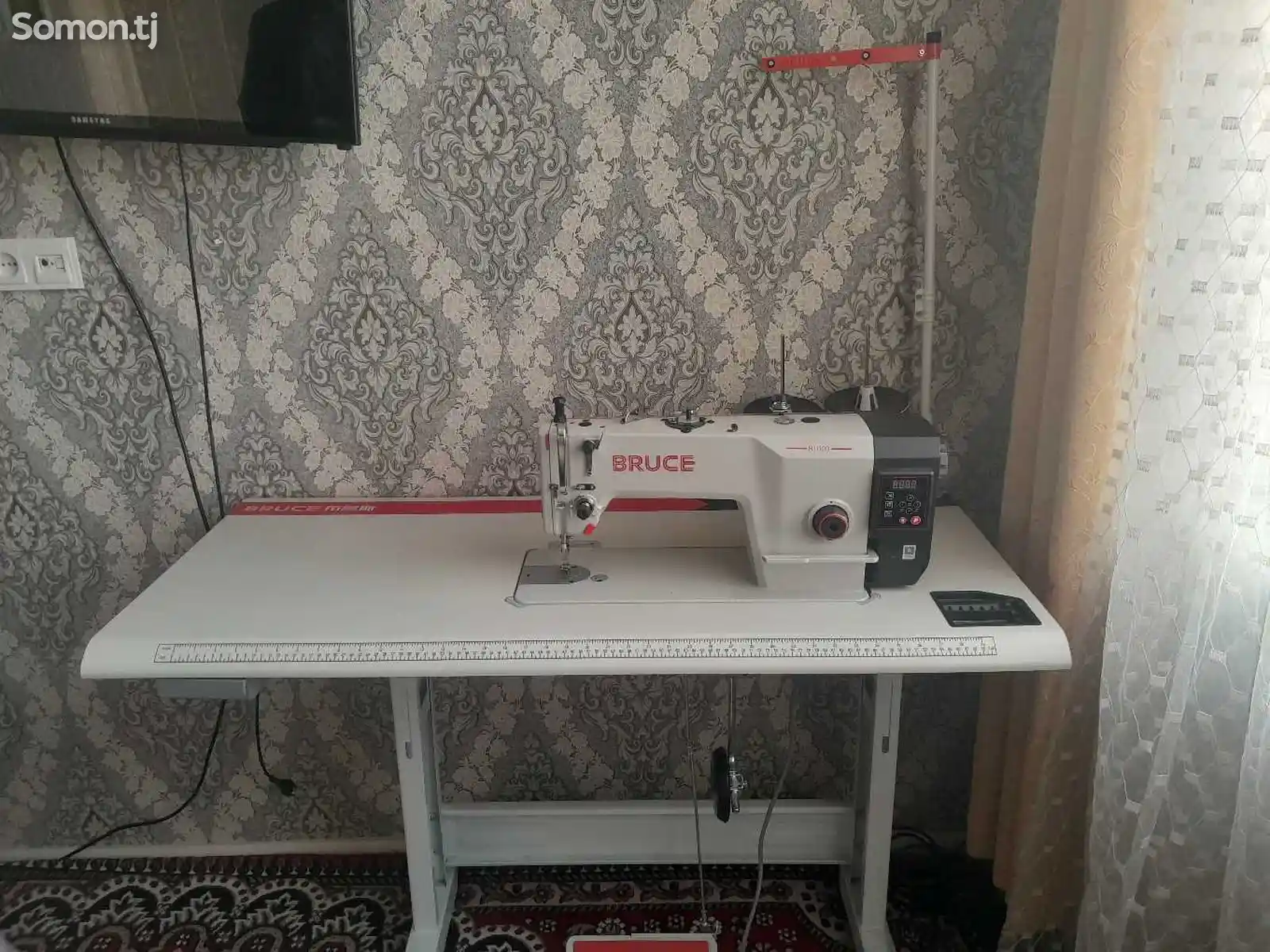 Швейная машина Bruce R1000-2