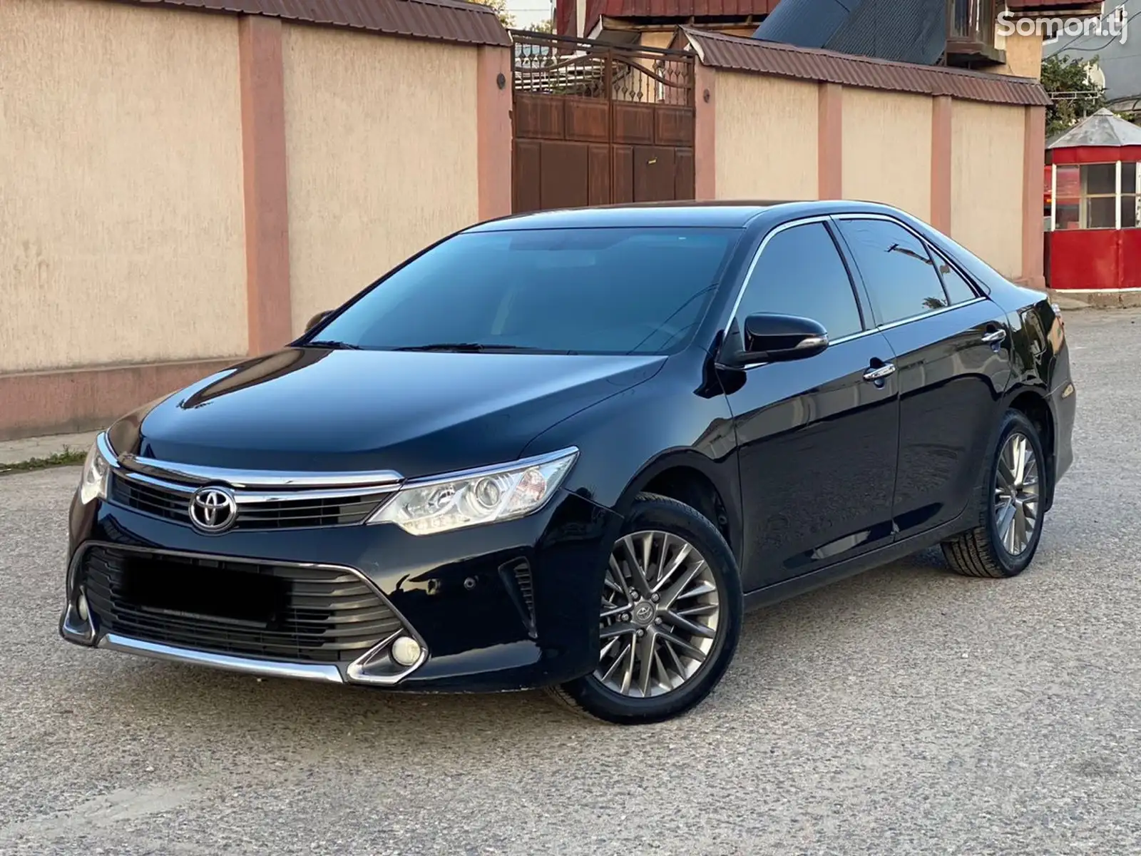 Toyota Camry, 2015-3