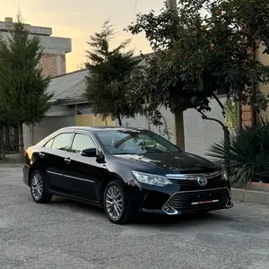 Toyota Camry, 2015