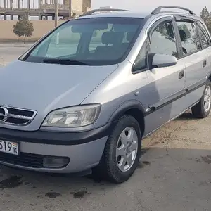 Opel Zafira, 2001