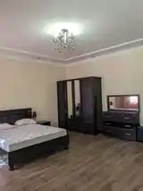 3-комн. квартира, 9 этаж, 120м², Сомони-3