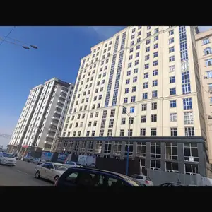 2-комн. квартира, 3 этаж, 60 м², центральный