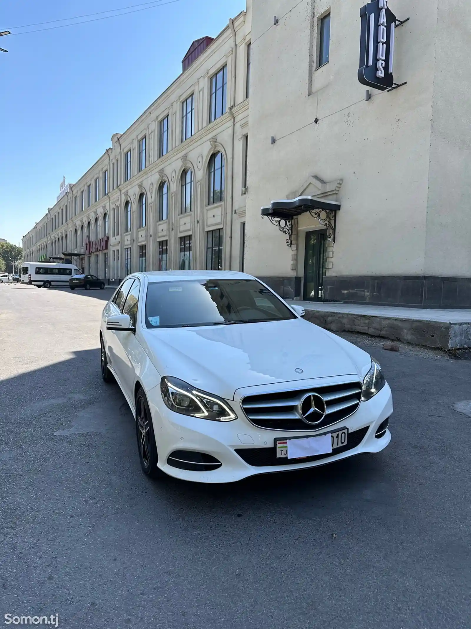 Mercedes-Benz E class, 2015-1