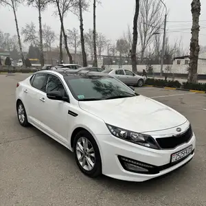 Kia K5, 2012