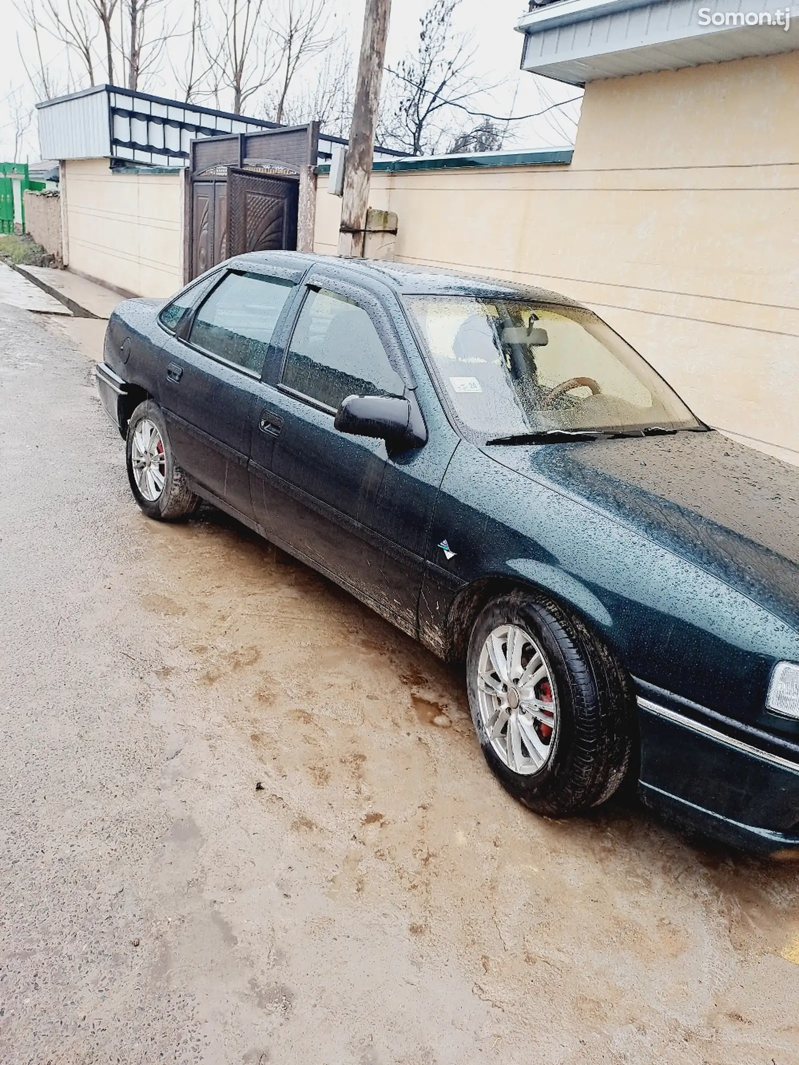 Opel Vectra A, 1995-1