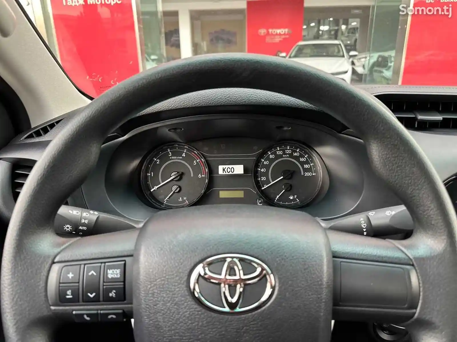 Toyota Hilux, 2023-11