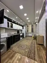 2-комн. квартира, 7 этаж, 90м², зарафшон-6