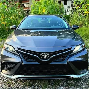 Toyota Camry, 2020