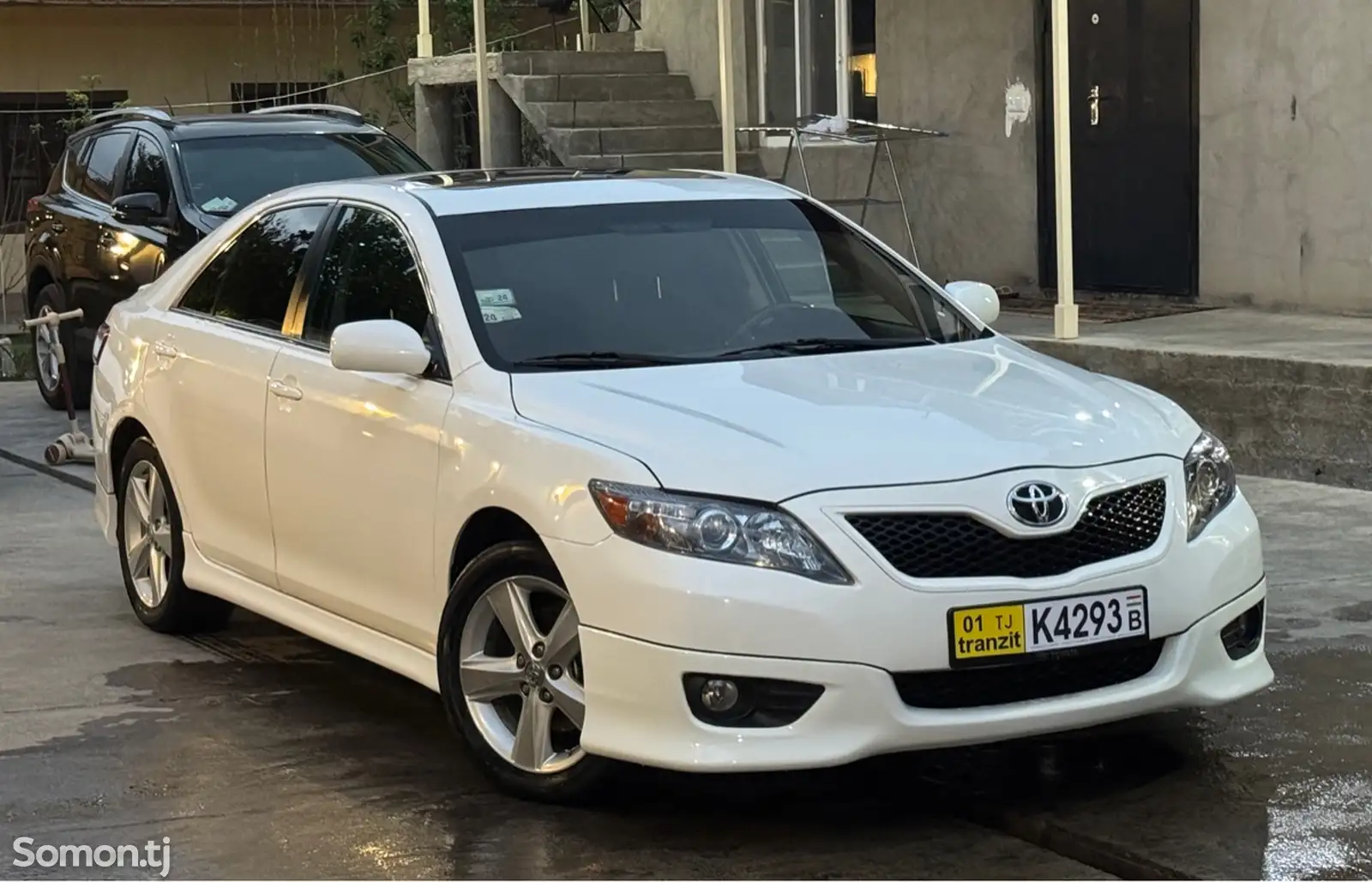 Toyota Camry, 2010-2