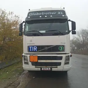 Седельный тягач Volvo ph12, 2005