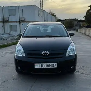 Toyota Corolla Verso, 2006