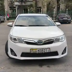 Toyota Camry, 2013