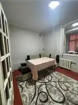 3-комн. квартира, 1 этаж, 100м², 91 мкр-4