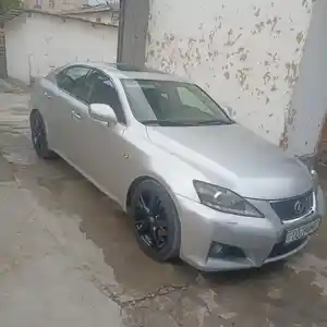 Lexus IS series, 2007