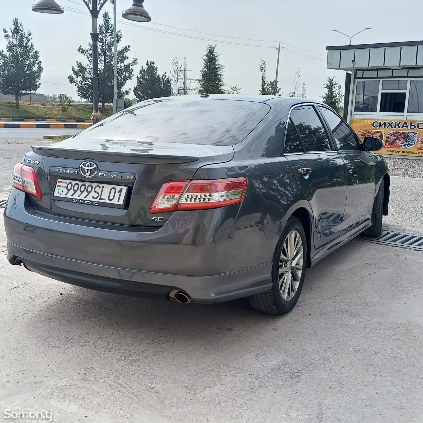 Toyota Camry, 2011-7