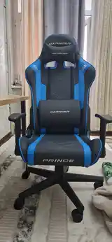 Игровое кресло Dxracer Prince-3