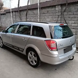 Opel Astra H, 2008