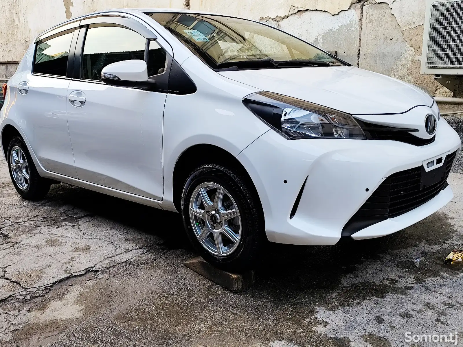 Toyota Vitz, 2015-2