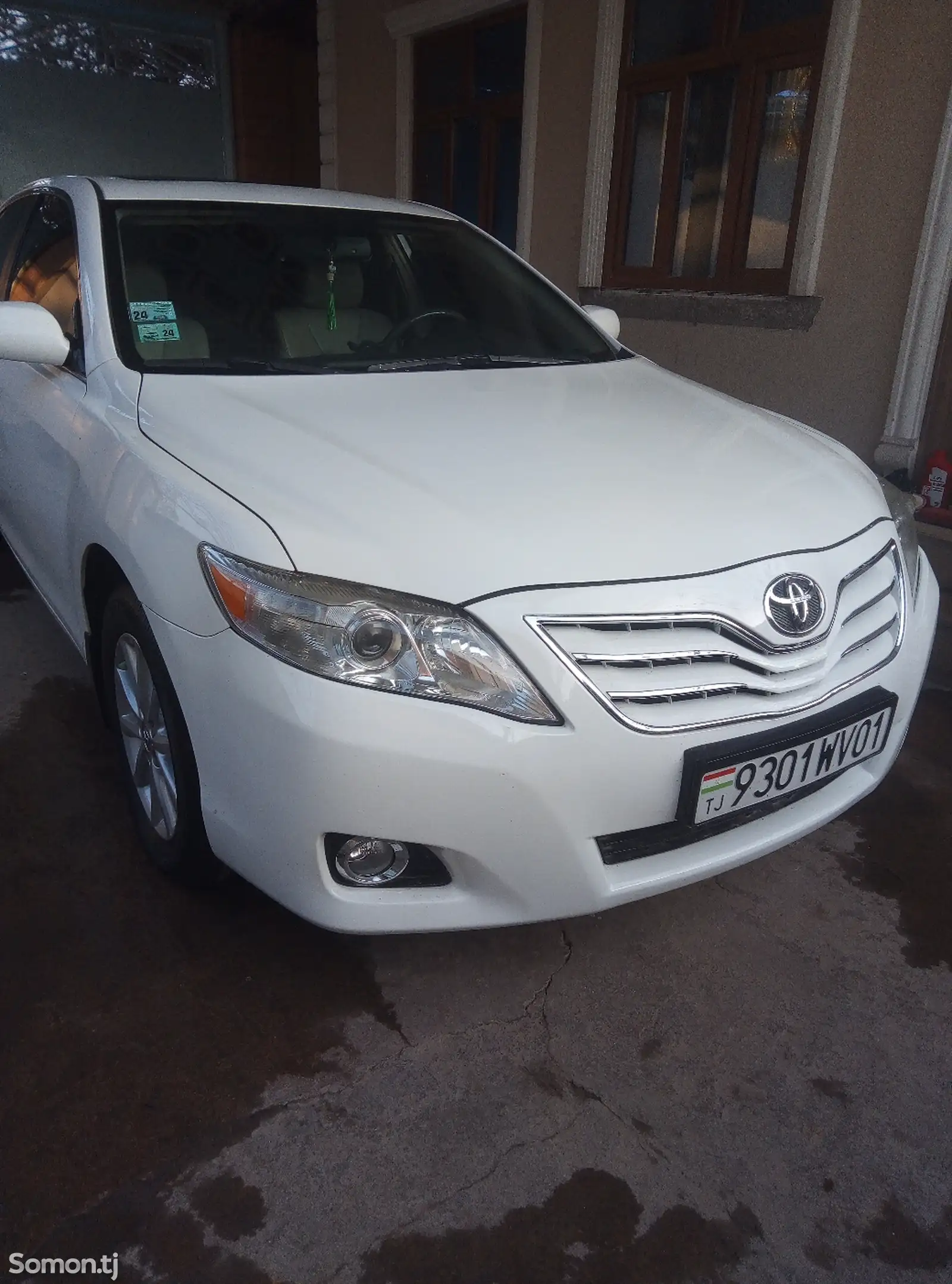 Toyota Camry, 2011-1