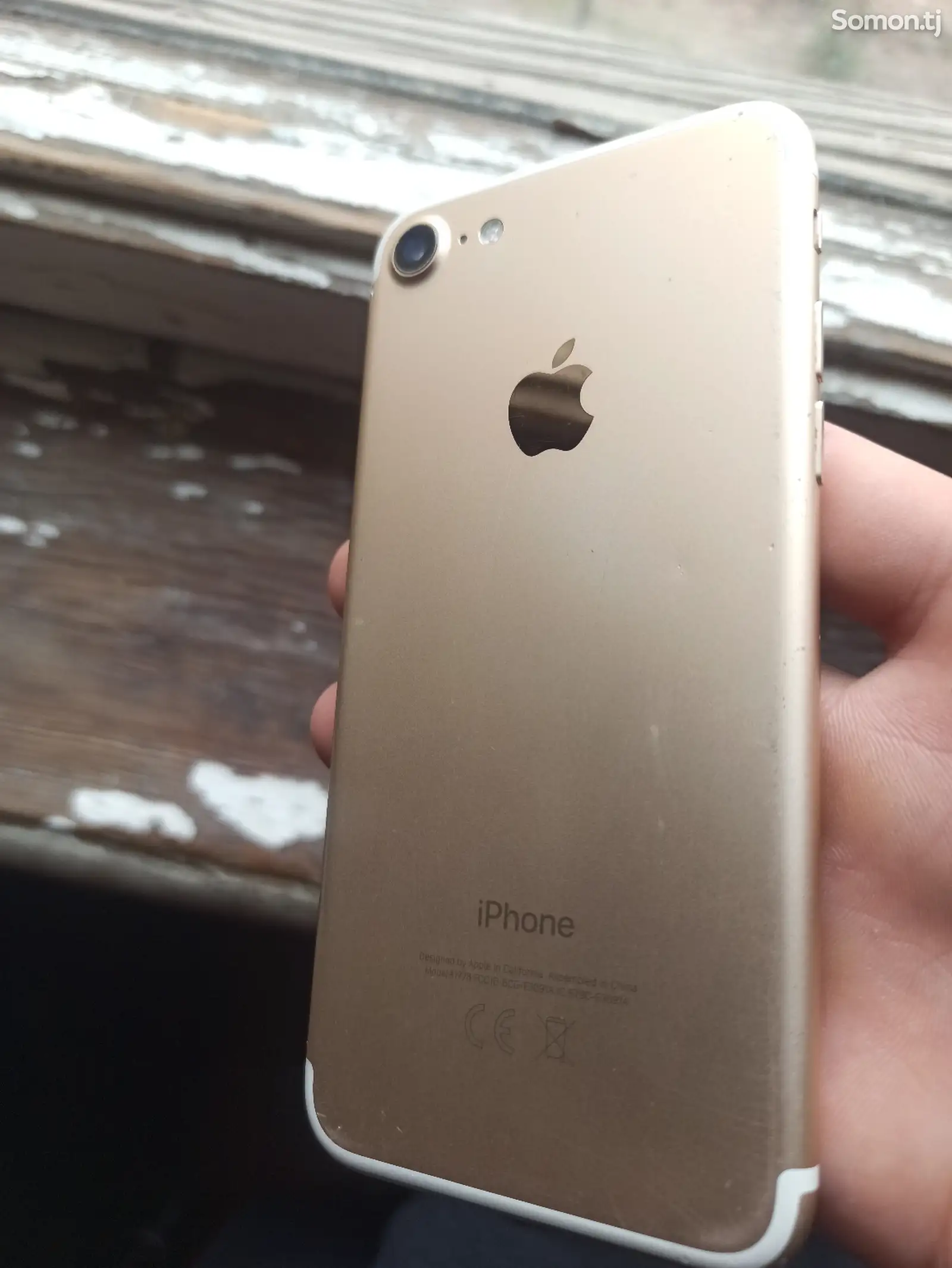 Apple iPhone 7, 32 gb-1