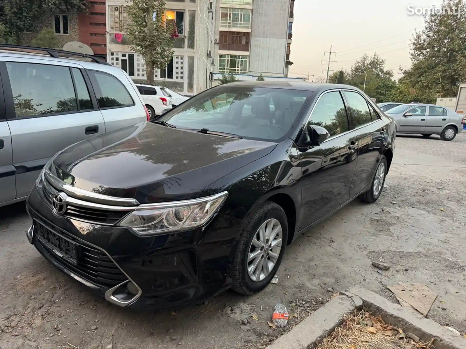 Toyota Camry, 2016-1