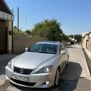 Lexus IS series, 2007