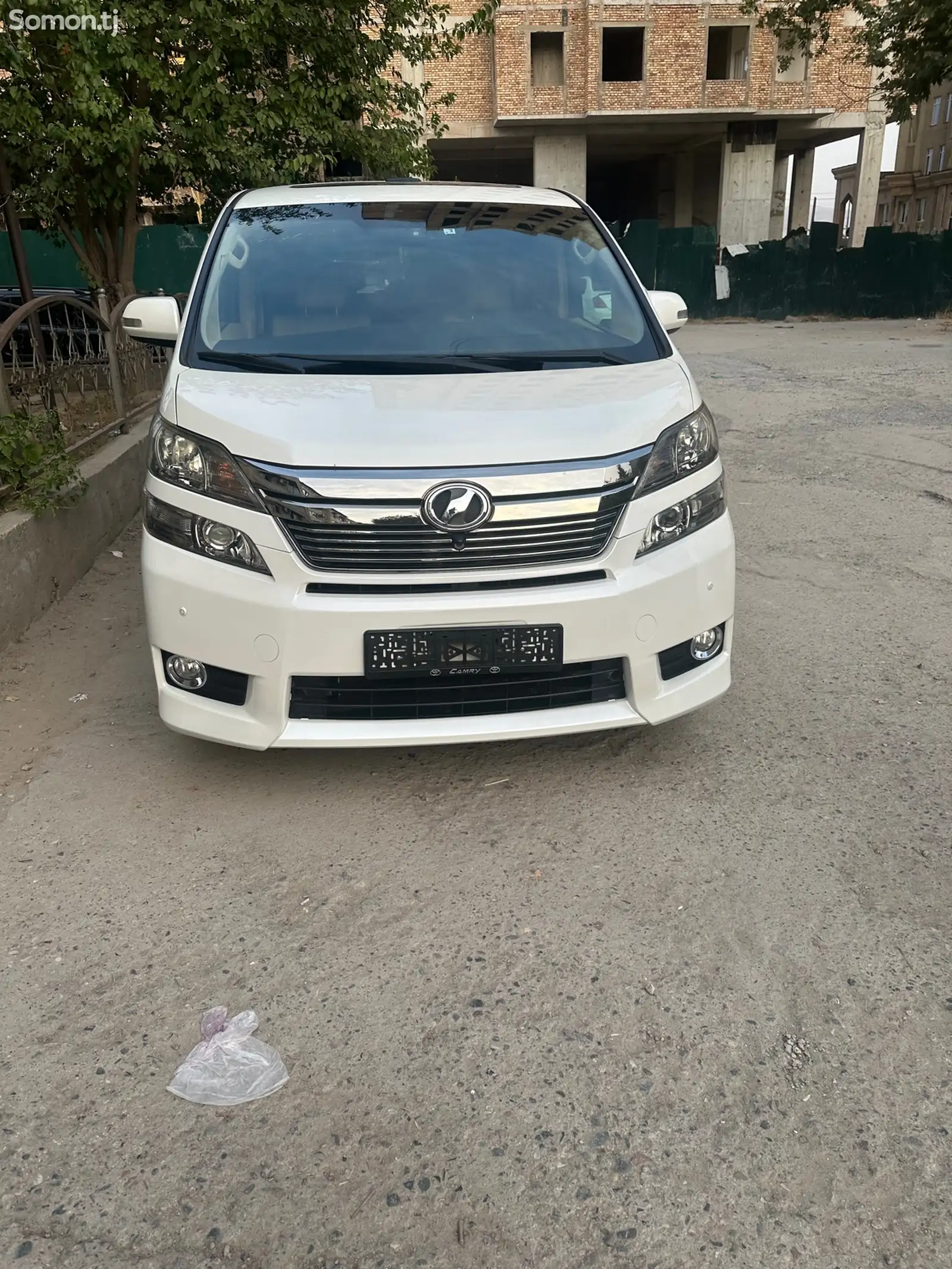 Toyota Vellfire, 2014-4