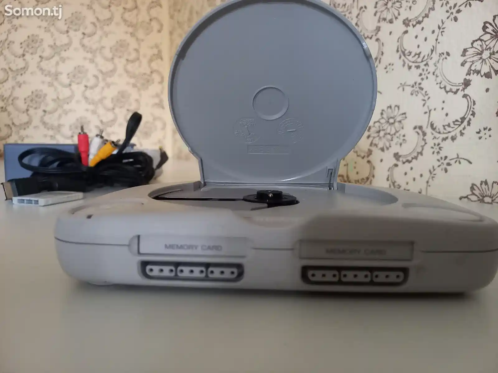 Игровая приставка Sony PlayStation one-4