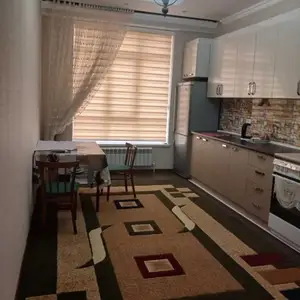 2-комн. квартира, 11 этаж, 76м², Шохмансур