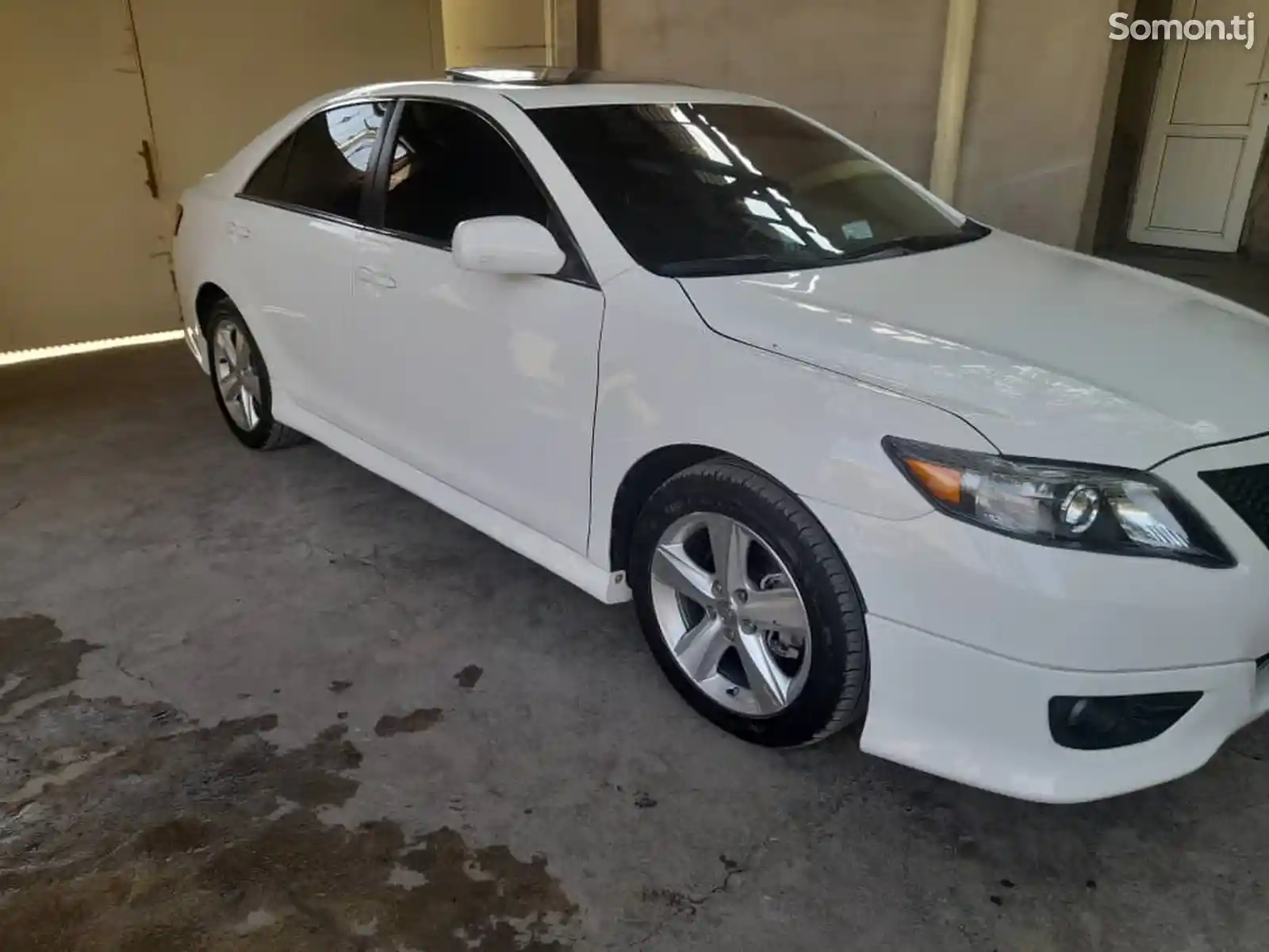 Toyota Camry, 2010-5