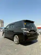 Toyota Vellfire, 2014-6