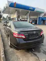 Toyota Camry, 2010-4