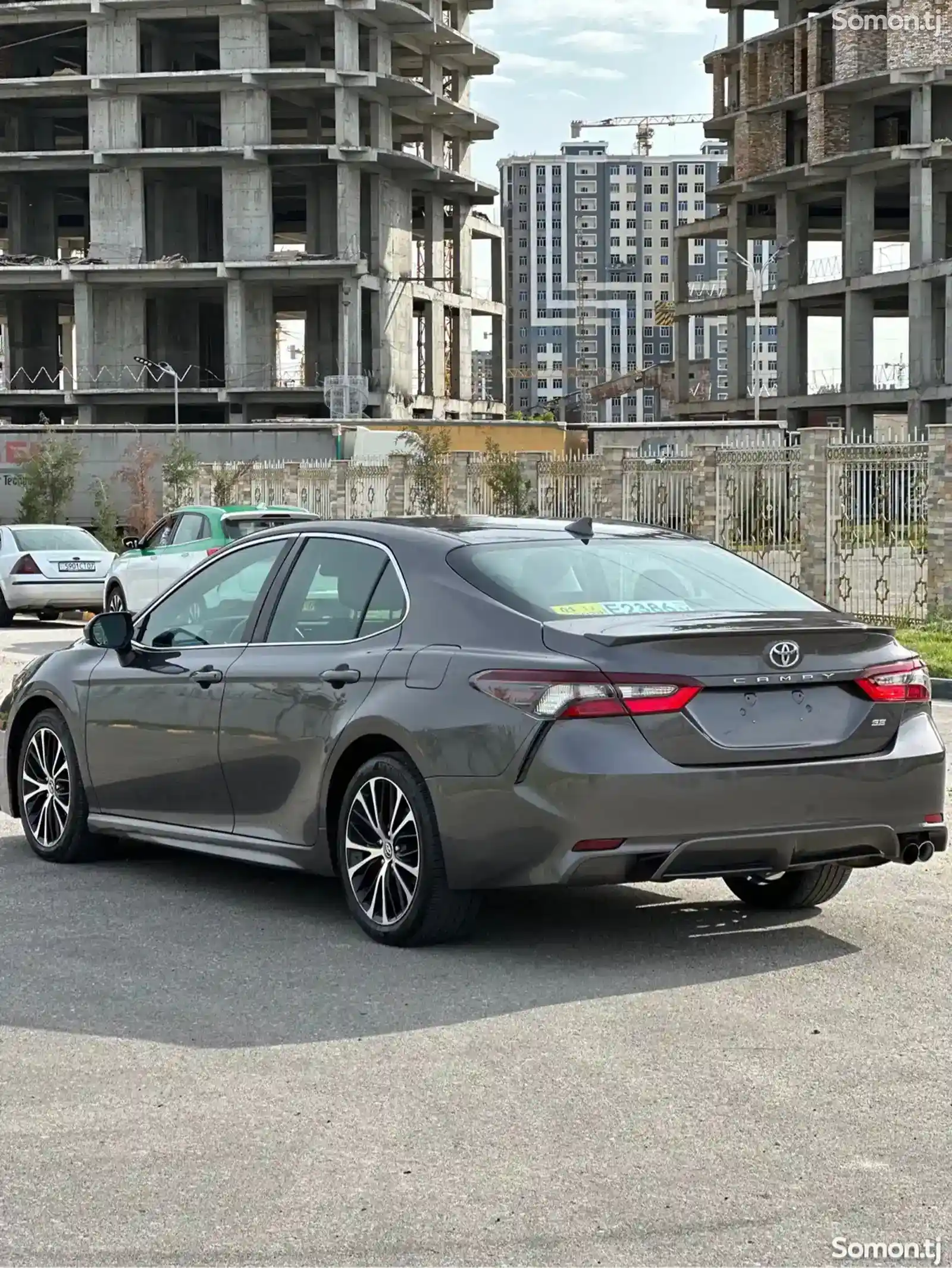 Toyota Camry, 2020-8