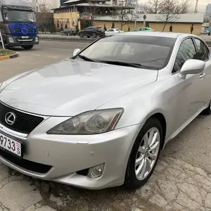 Lexus IS series, 2007