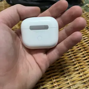 Беспроводные наушники AirPods 3