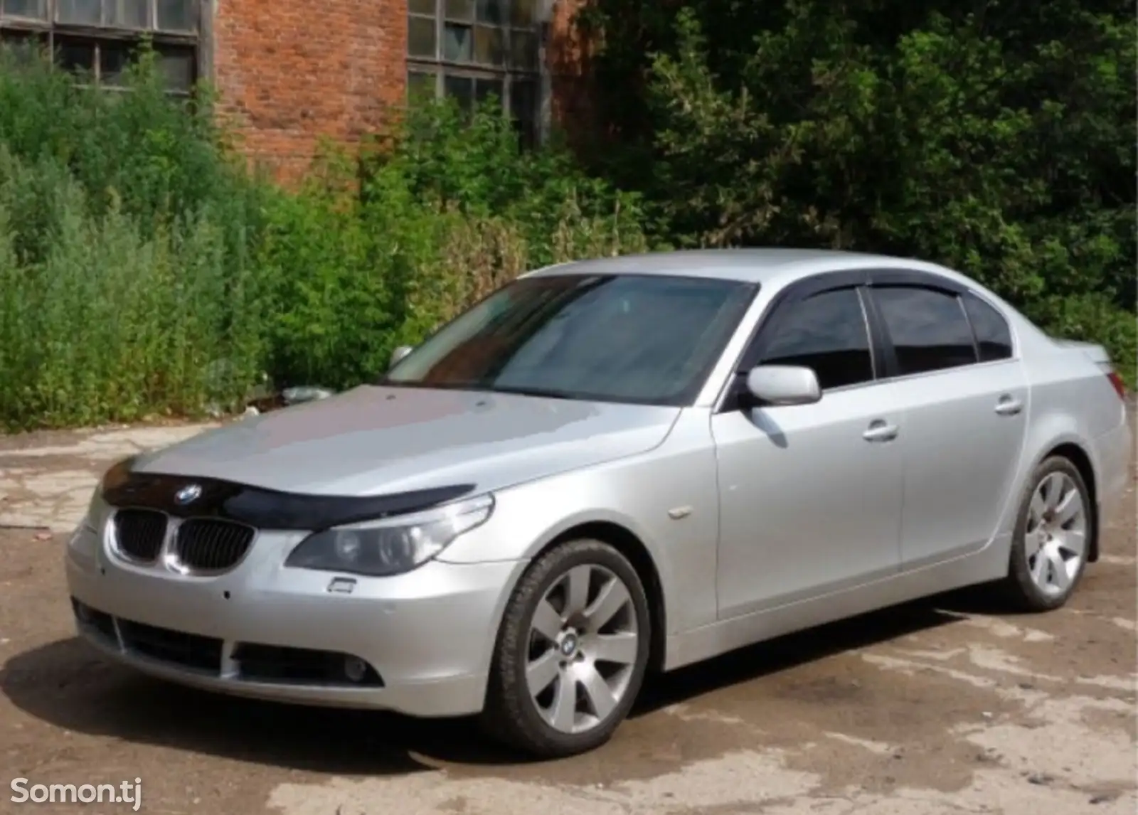 Дефлектор капот BMW E60