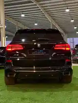 BMW X5, 2021-10