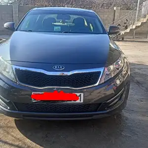 Kia K5, 2011