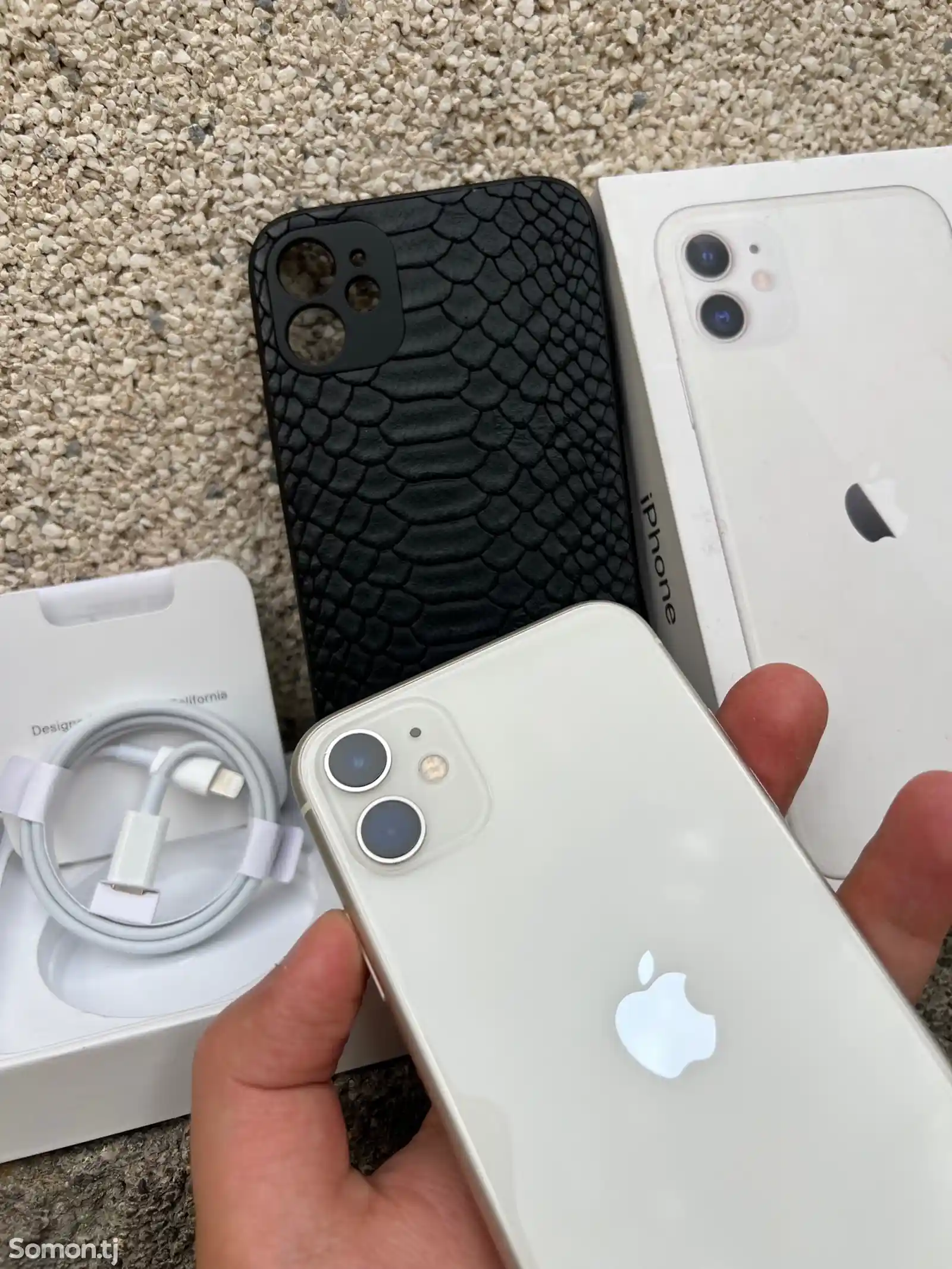 Apple iPhone 11, 64 gb, White-3