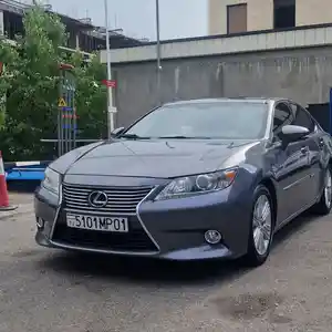 Lexus ES series, 2014
