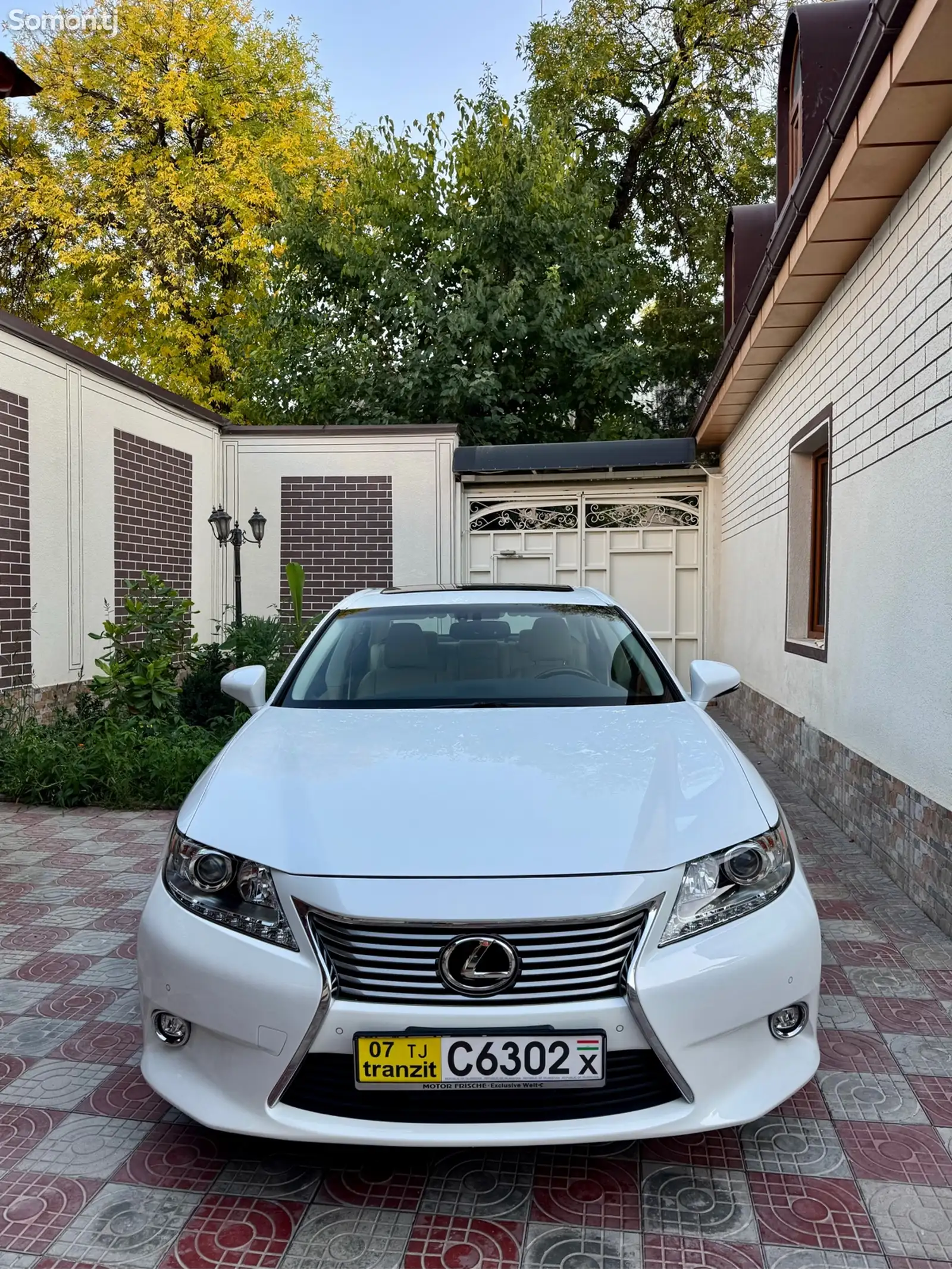 Lexus ES series, 2014-1