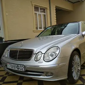 Mercedes-Benz E class, 2004