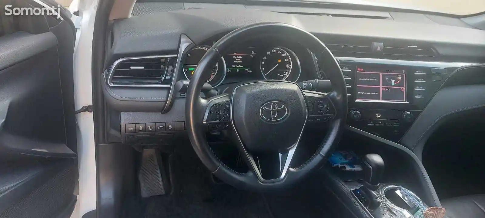 Toyota Camry, 2018-6