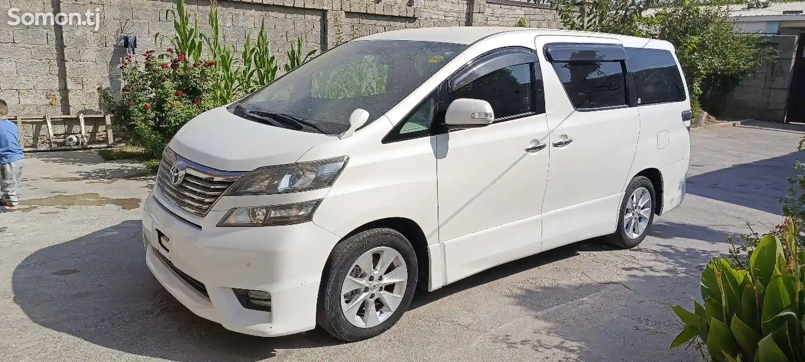 Toyota Vellfire, 2014-7