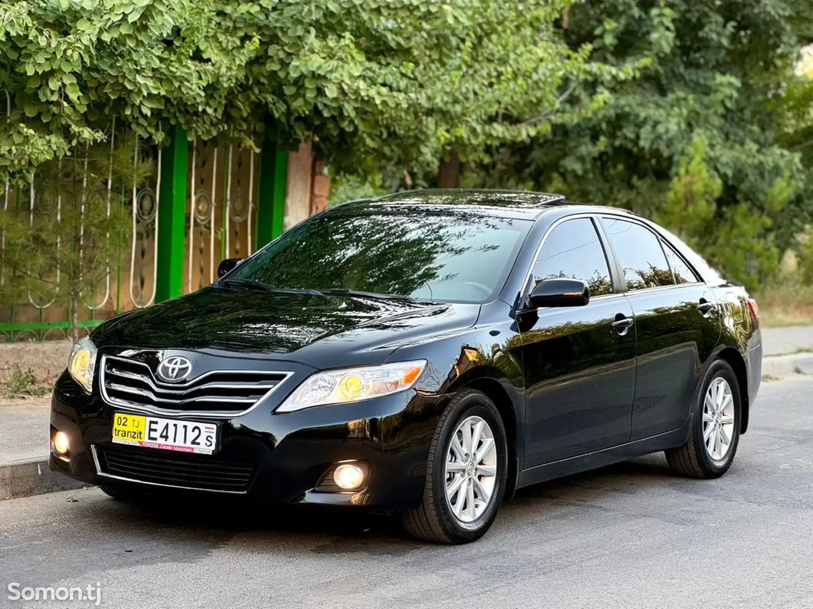 Toyota Camry, 2010-1