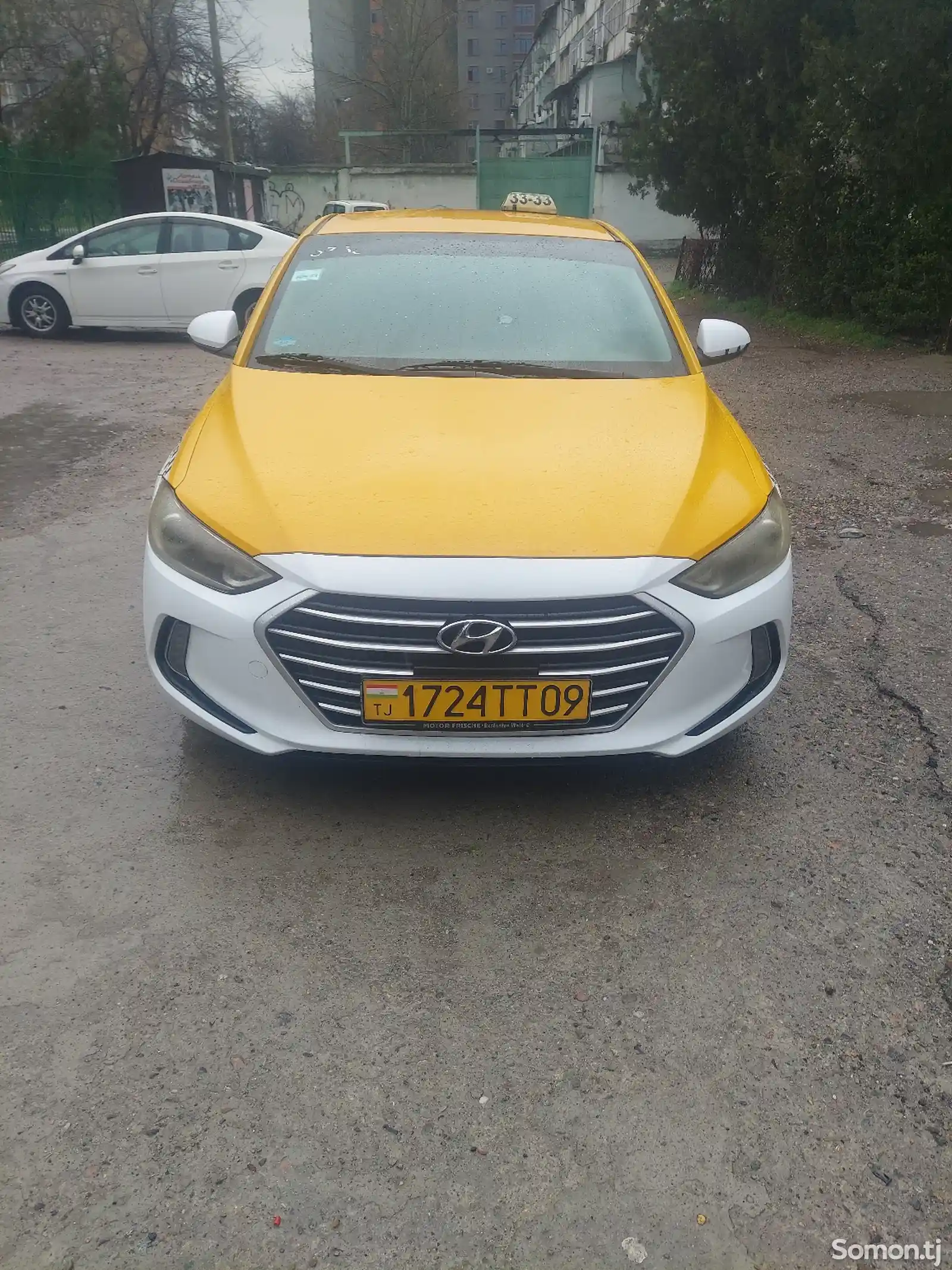 Hyundai Elantra, 2017-4