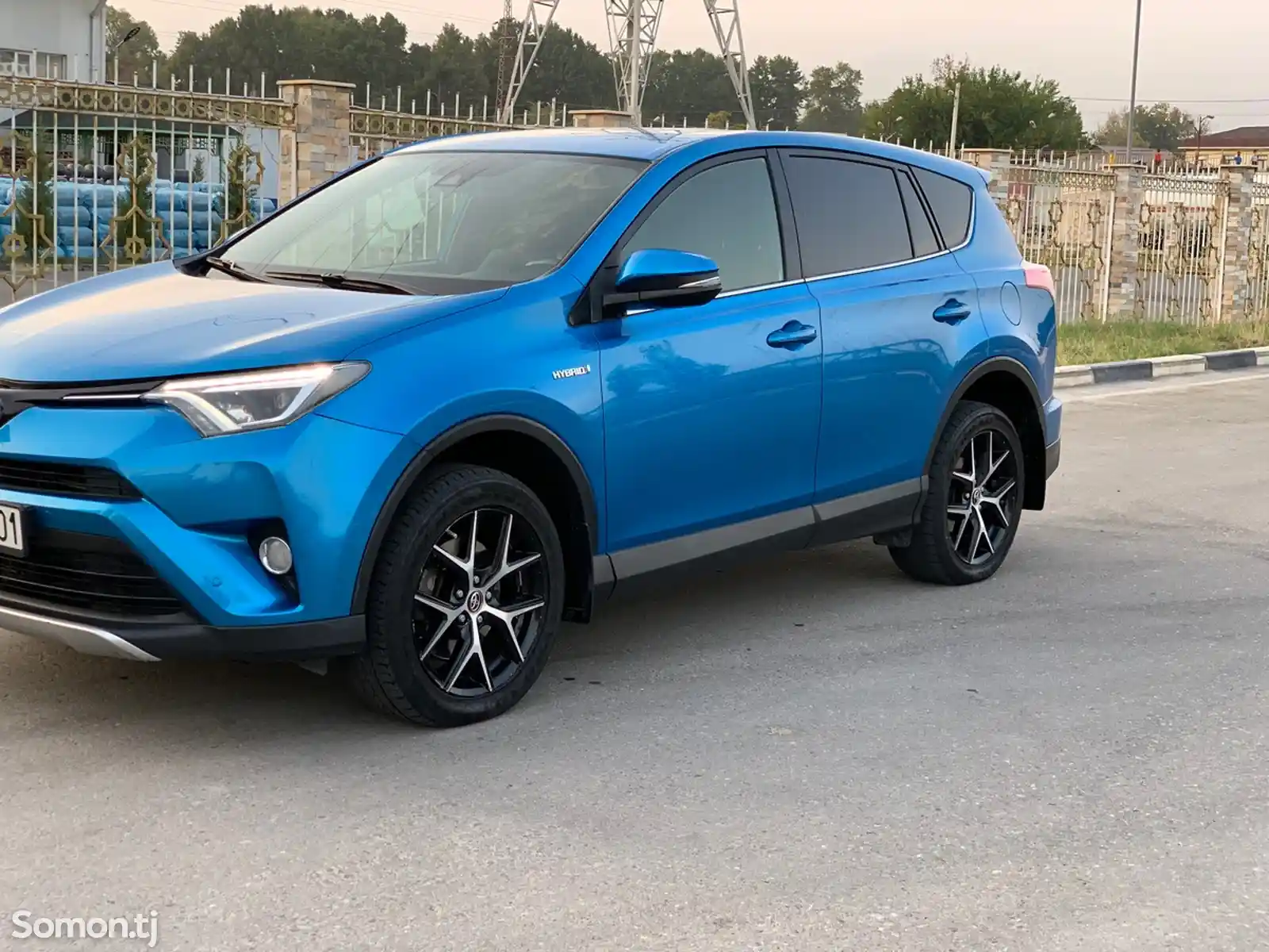 Toyota RAV 4, 2018-1